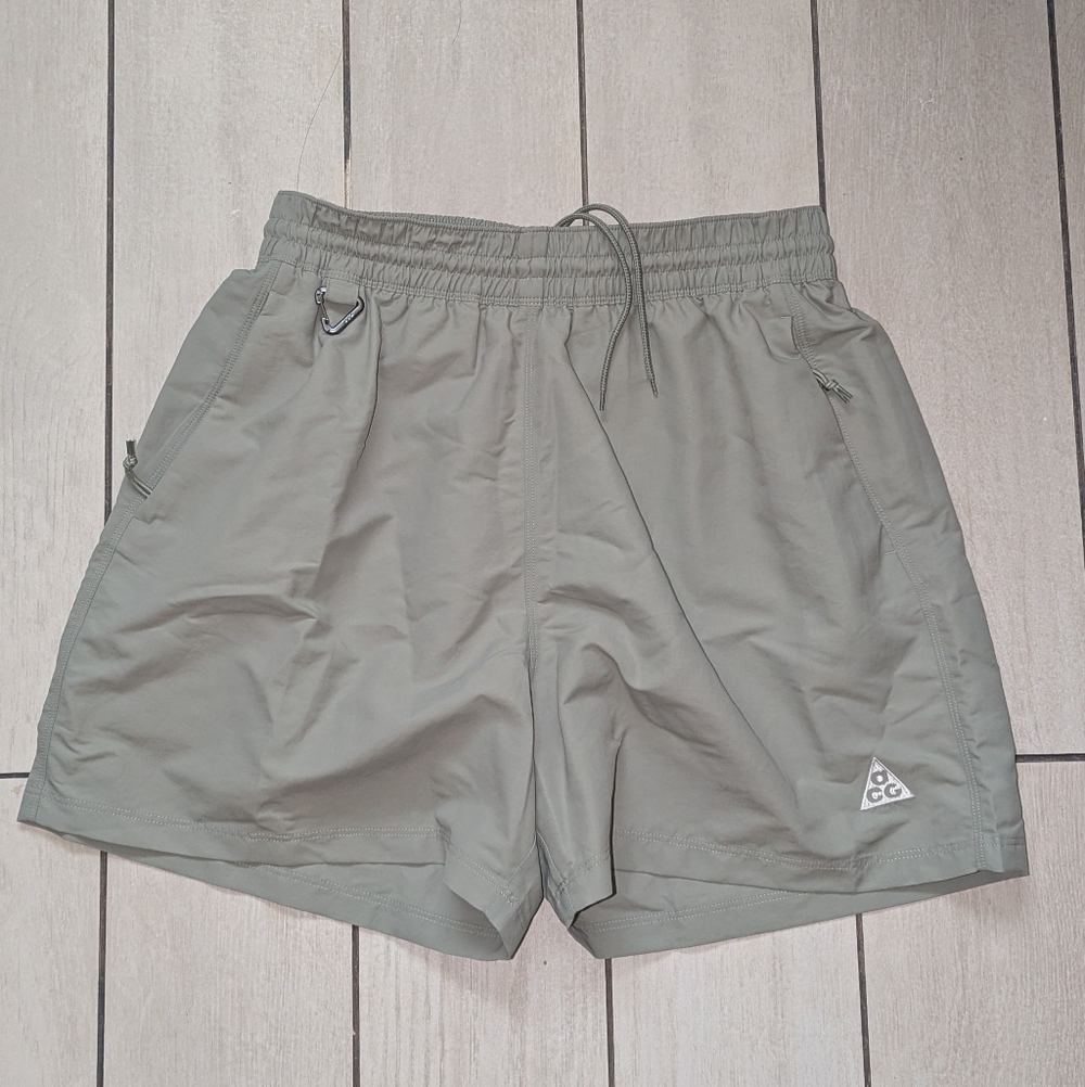 Nike ACG, Women's (S) Loose Fit High Rise, Olive Gray Green